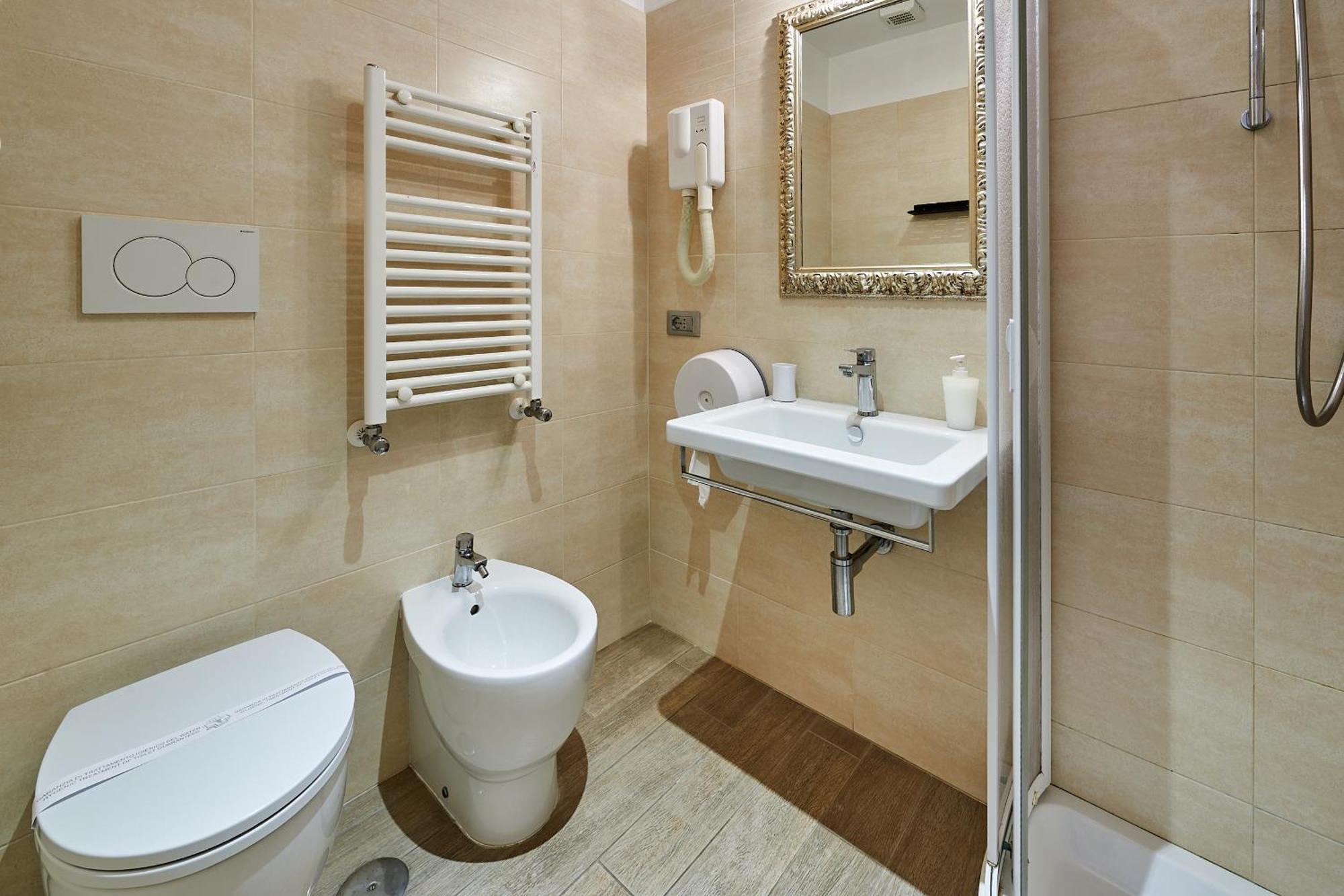 רומא Catone Vatican Suites מראה חיצוני תמונה